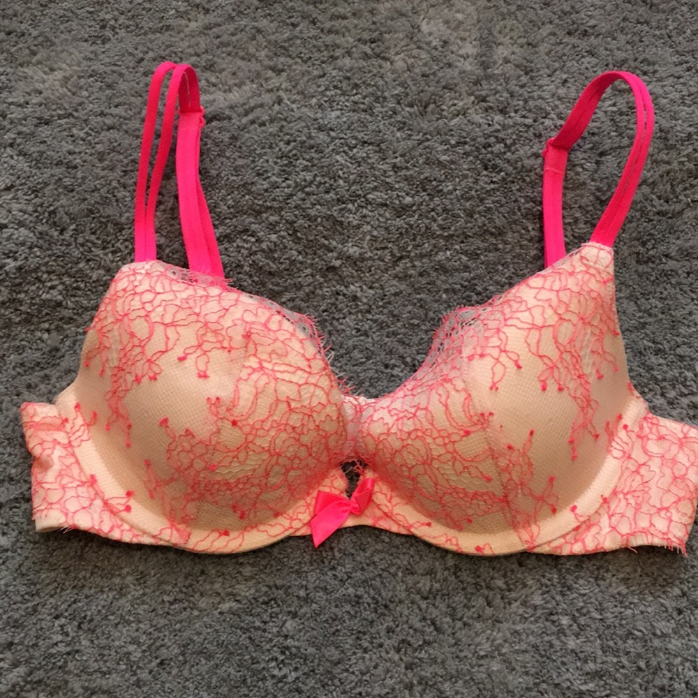 Victoria Secret Push-up Bra